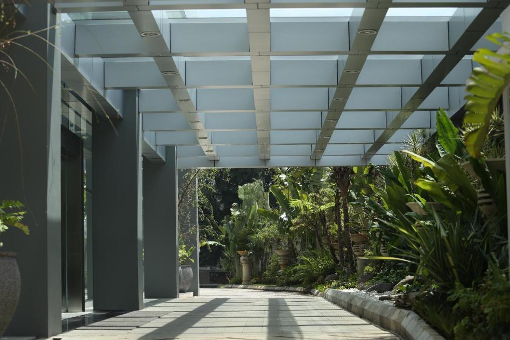 Patra Bandung Hotel Exterior photo
